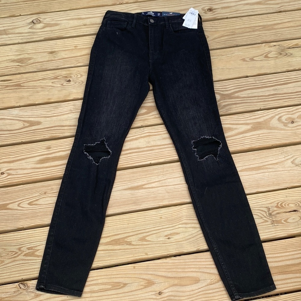 NWT🍍HOLLISTER ULTRA HIGH RISE SUPER SKINNY JEANS🍍SIZE 11L🍍A1